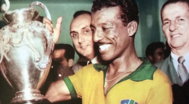 Cầu thủ Zizinho thuộc đội tuyển Brazil | Theo Bigbet88